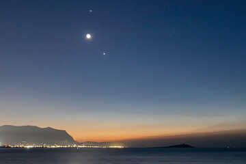 宝马保养用什么机油发动机不会出现抖动呢？